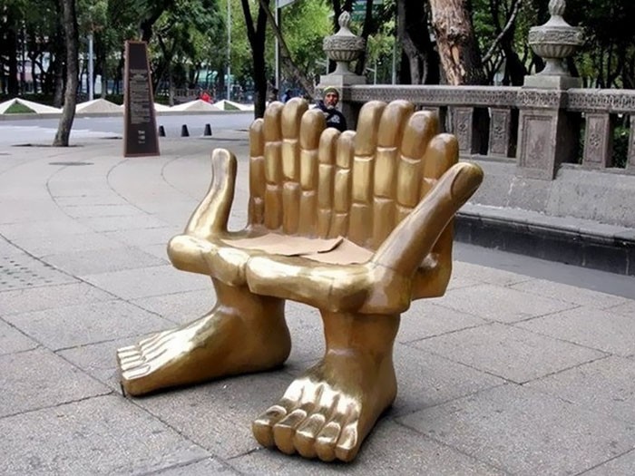 Самые креативные скамейки мира