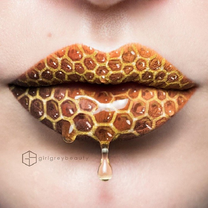 Визажист превращает свои губы в настоящие произведения искусства