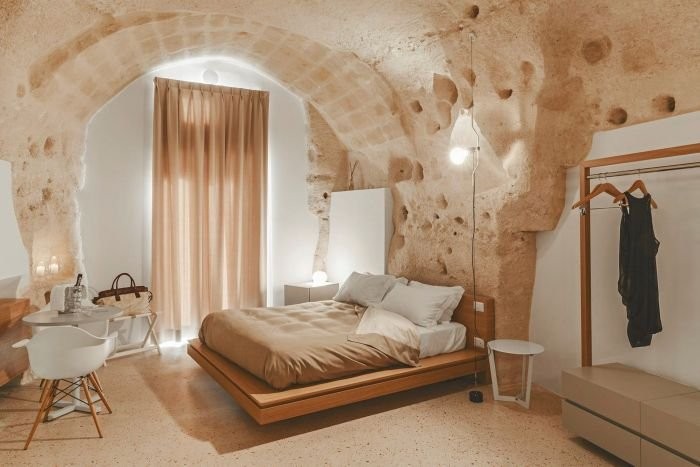 Отель в Италии, высеченный в скале