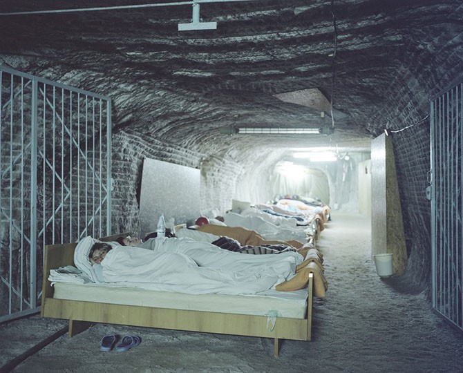 Экскурсия в подземный санаторий для астматиков (13 фото)