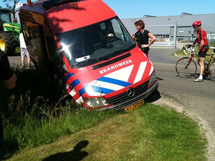 Курьезы на дорогах в Нидерландах (25 фото)