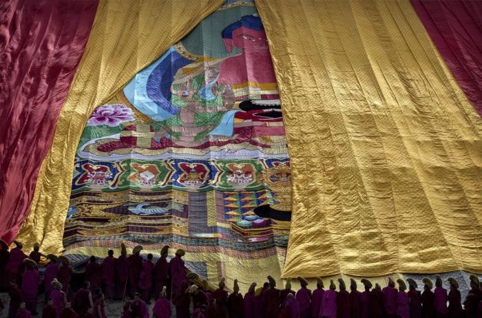 Великий молитвенный фестиваль Монлам в Тибете (14 фото)