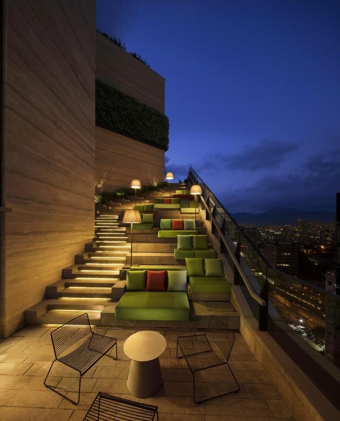 Архитектура и дизайн клубного дома в Гонконге (13 фото)