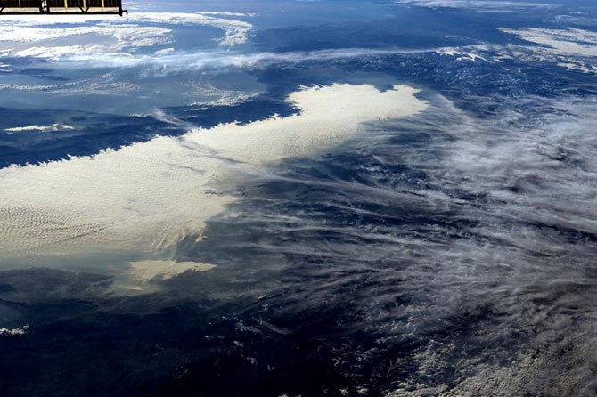 Потрясающие фотографии прямиком с борта МКС (15 фото)