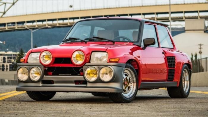 30-летний Renault R5 Turbo 2 Evo выставлен на аукцион (27 фото)