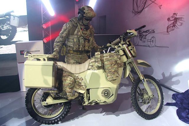 Электрический мотоцикл от концерна «Калашников» (14 фото)