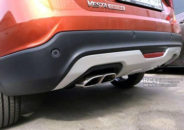 В Сеть попали новые фото универсала Lada Vesta в топовой комплектации (9 фото)