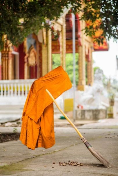 Чемпион мира по тайскому боксу стал буддийским монахом (19 фото)