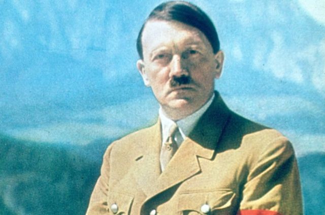 По информации ЦРУ, Гитлер мог выжить в 1945 году (2 фото)