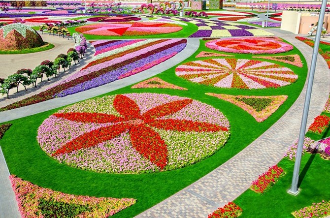 Уникальный сад в Дубае удивит даже самых придирчивых (20 фото)