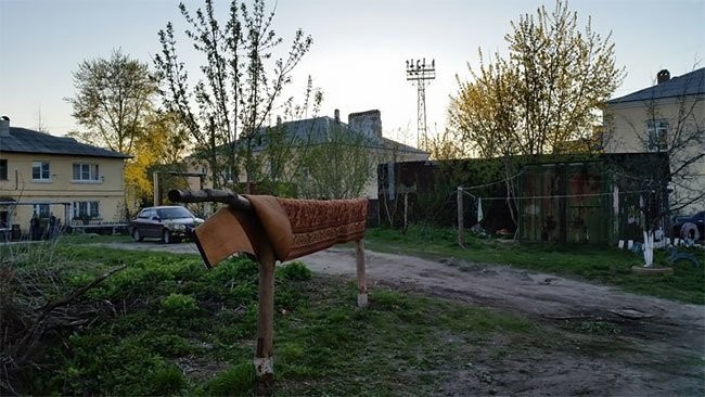 Невероятные приключения ковров в России (30 фото)