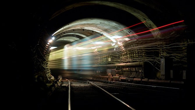 Магия подземного мира метрополитена (20 фото)