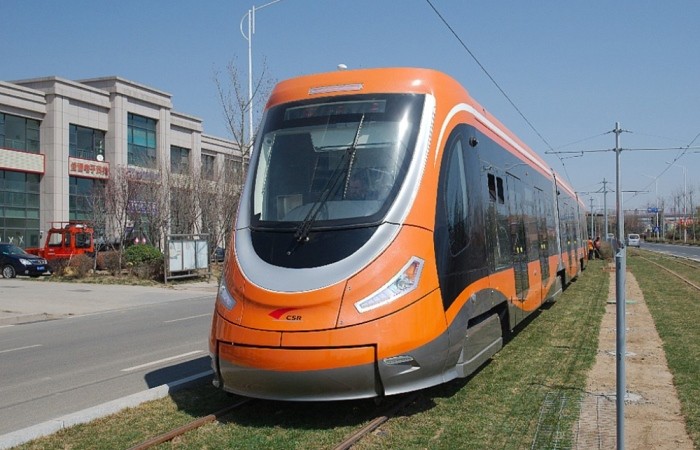 Китайские конструкторы создали трамвай на водородном топливе (4 фото)