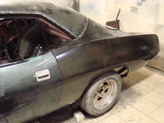 Восстановление мускул кара Plymouth Barracuda 1970 года (23 фото)