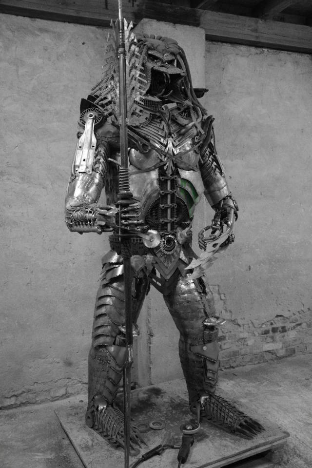 Роботы из металлолома от Себастьяна Кухарского (20 фото)
