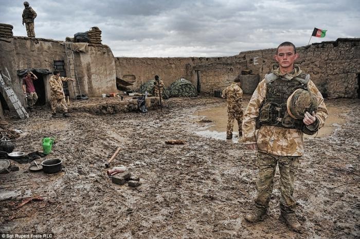 Британский конкурс военной фотографии (21 фото)