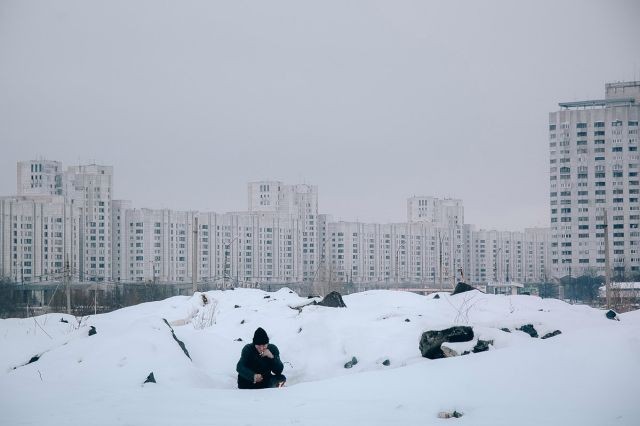 Будничная жизнь на окраинах Санкт-Петербурга (27 фото)