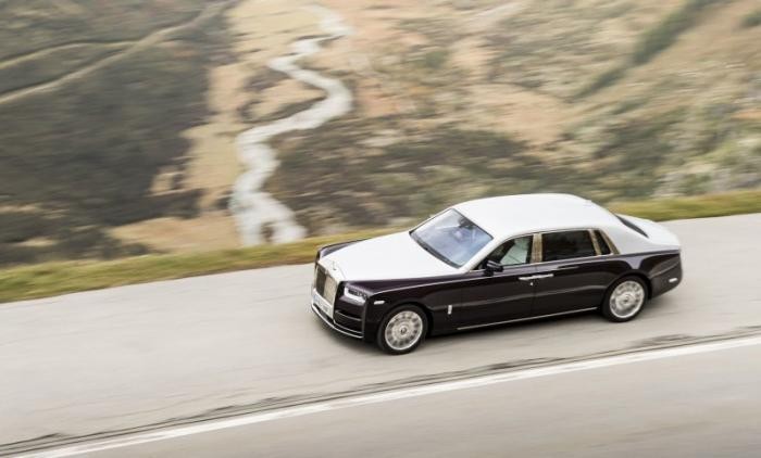 Первый экземпляр нового Rolls-Royce Phantom продадут на фестивале вина (14 фото)