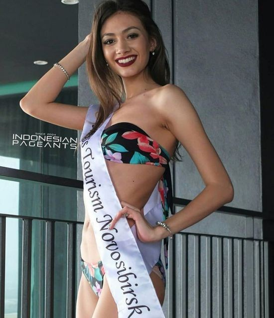 Дарья Хохлова из Перми завоевала титул «Мисс бикини мира» (15 фото)