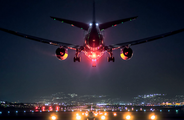 Великолепные снимки самолетов, какими их не видят пассажиры (14 фото)