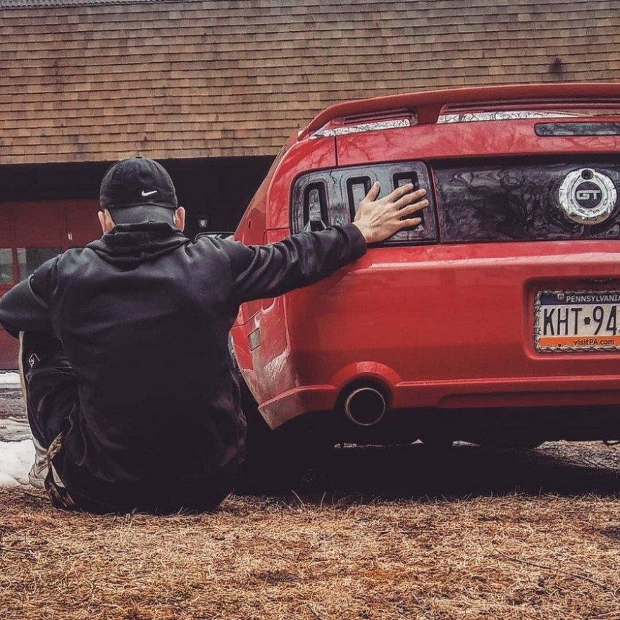 Подборка автомобильных приколов	(20 фото)