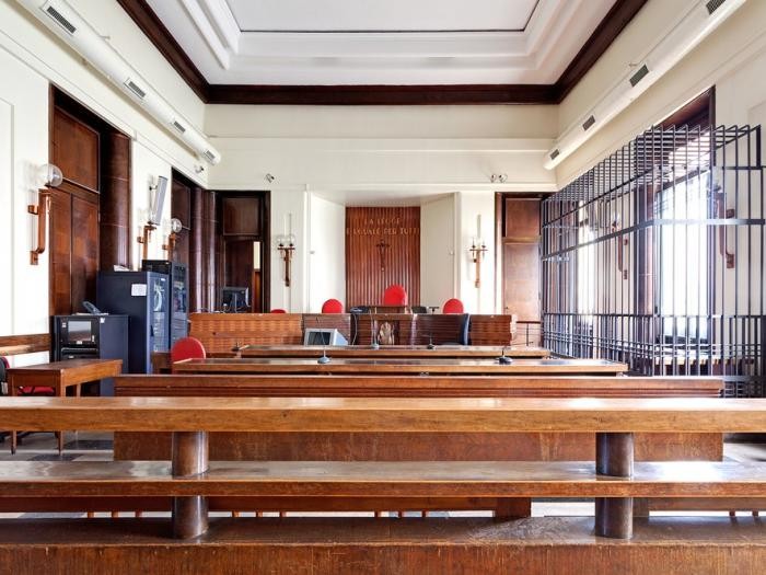 Залы суда, где нестыдно получить приговор (10 фото)
