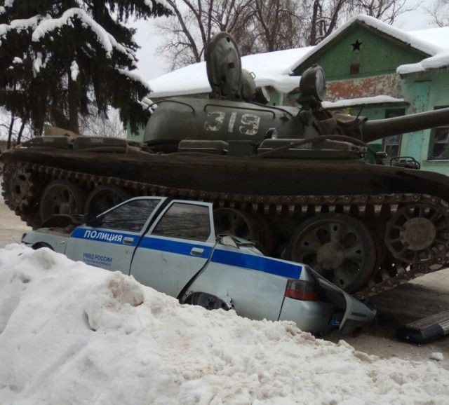 Уж наехал, так наехал… (3 фото)