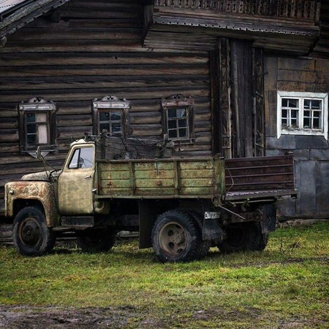 «Самая красивая деревня России» в роли популярного туристического центра (21 фото)