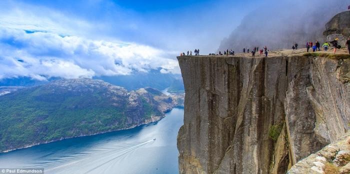 Красота Норвегии в работах британского фотографа (15 фото)