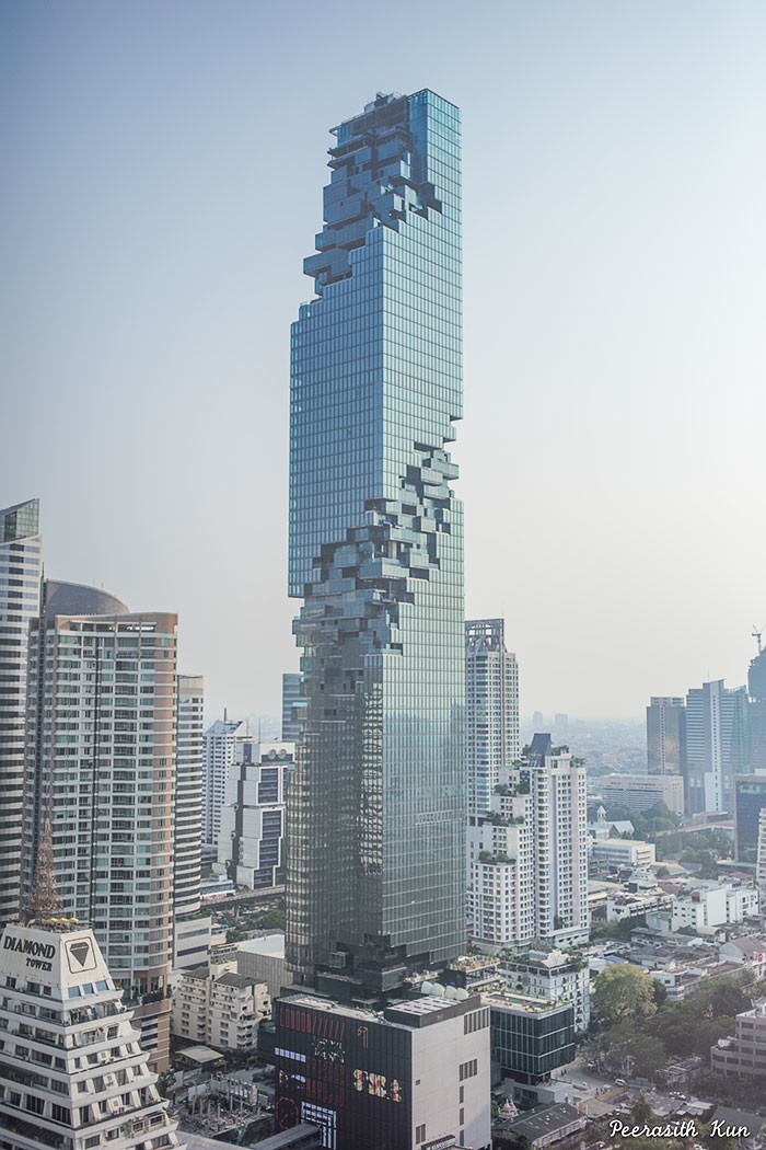 Самый высокий небоскрёб в Таиланде (7 фото)
