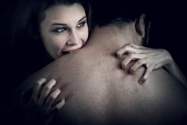 10 мифов о сексуальных отношениях и их последствиях (4 фото)