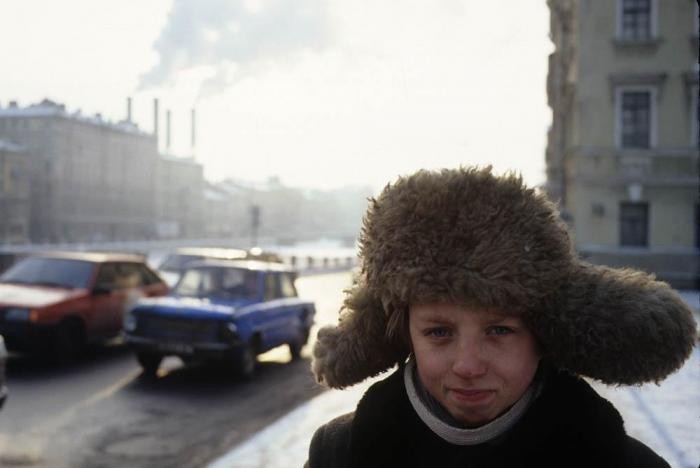 Россия 90-ых в фотографиях французского фотожурналиста (24 фото)