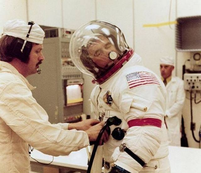 Полезное приспособление для космонавтов (3 фото)