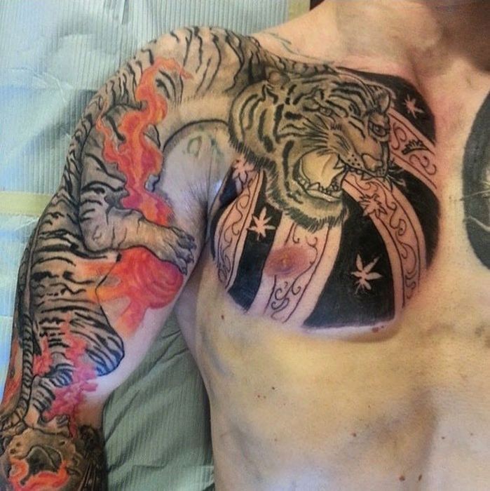 Не самые удачные татуировки (30 фото)