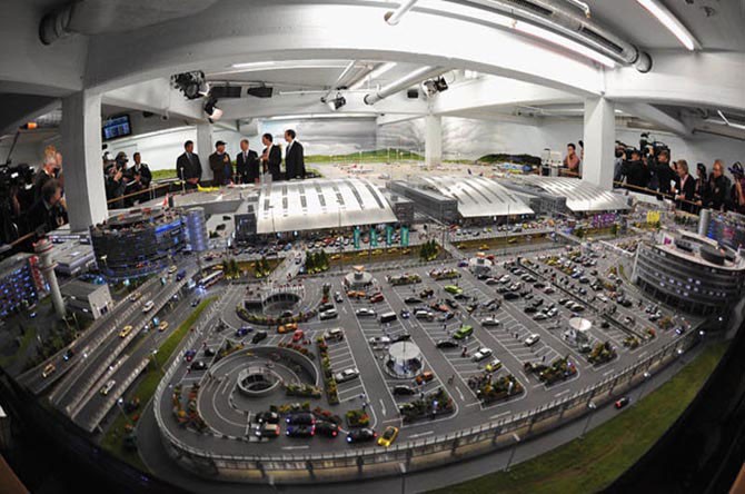 Крупнейшая в мире модель аэропорта (15 фото)