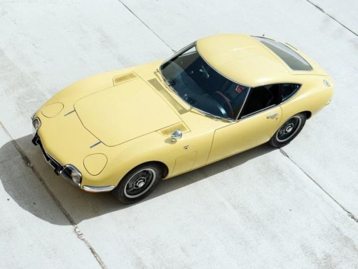 Toyota 2000GT Targa 1966: несостоявшийся автомобиль–актер (16 фото)