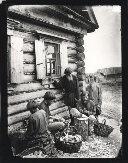 Крестьянская жизнь в Российской империи (29 фото)