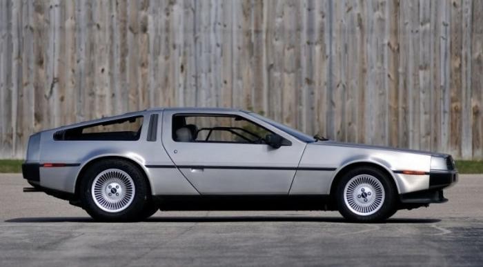 Трагическая и красивая судьба DeLorean DMC-12 (21 фото)