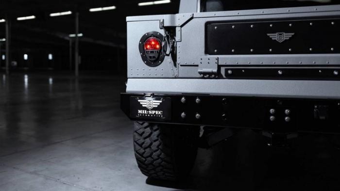 Компания Mil-Spec Automotive возродила и доработала Hummer H1 (20 фото)