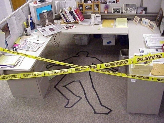 Офисный юмор и развлечения на рабочем месте (18 фото)