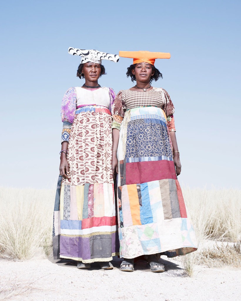 Почему облик африканских женщин гереро разительно отличается от соседних народов