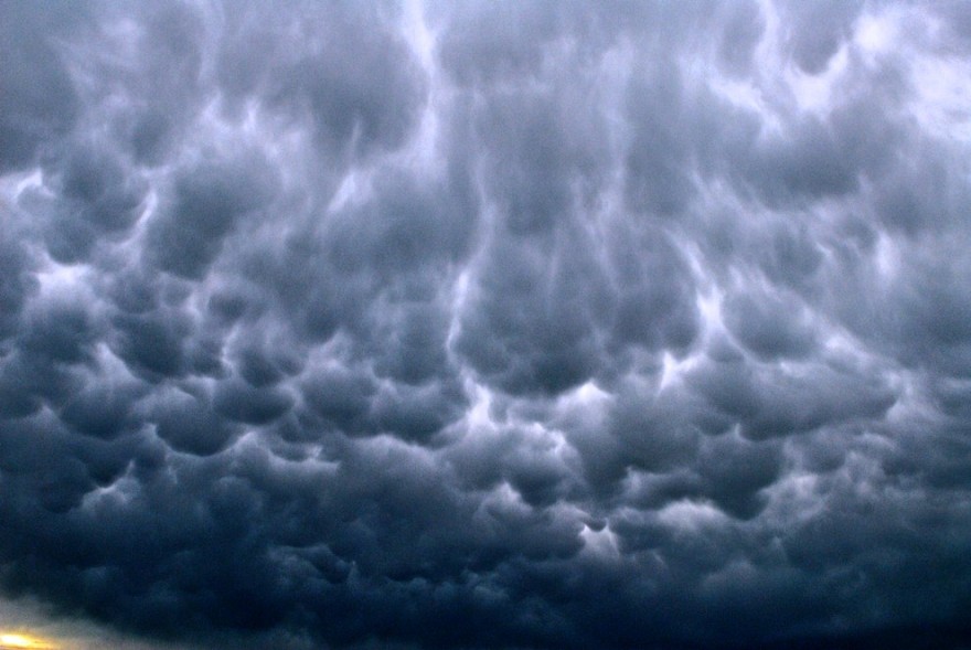 Удивительные облака: Mammatus