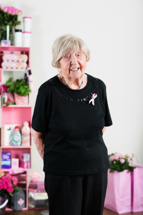 106-летняя женщина-блогер Дагни Карлссон из Швеции