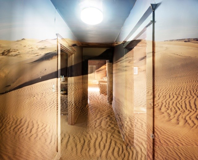 Оптические иллюзии Криса Энгмана, в которые можно зайти (10 фото)